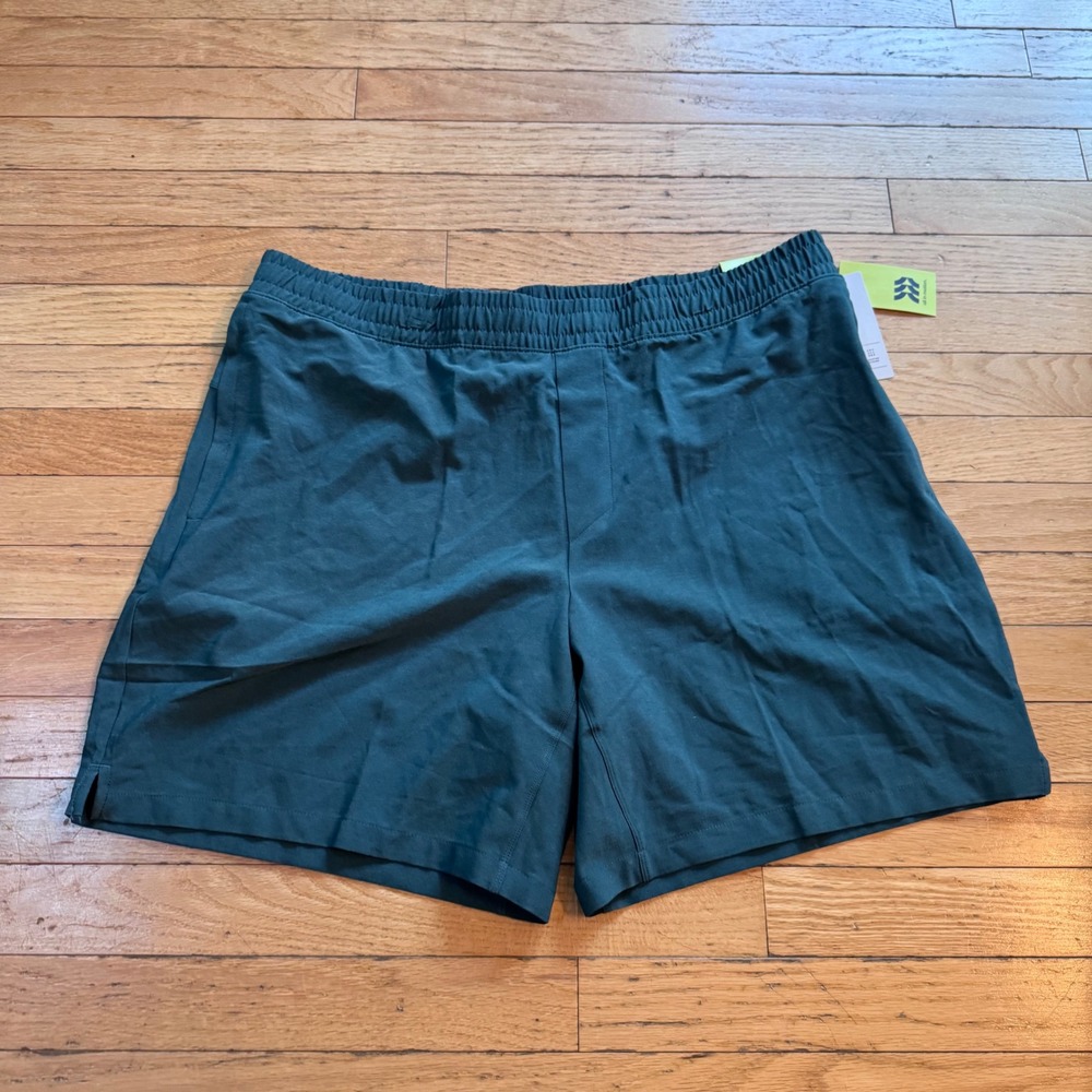 All in Motion Mens XL Athletic Shorts 8 Inseam Green NWT